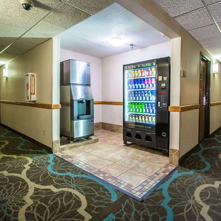 Quality Inn & Suites University Laramie Exterior photo