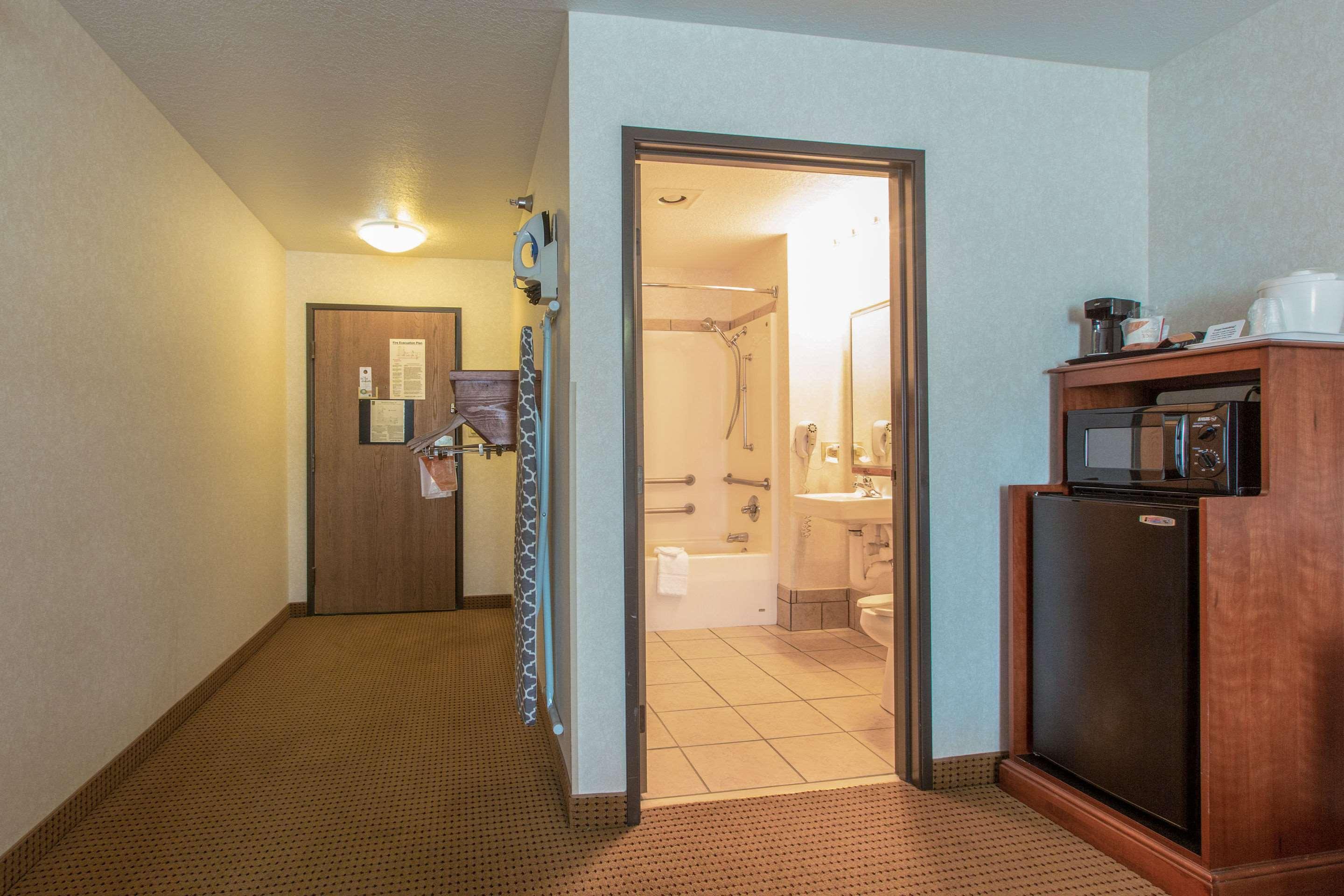 Quality Inn & Suites University Laramie Exterior photo